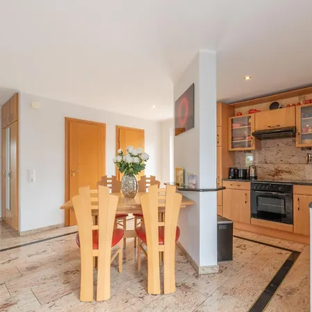 Am Fuer 4 Personen 120 M² *